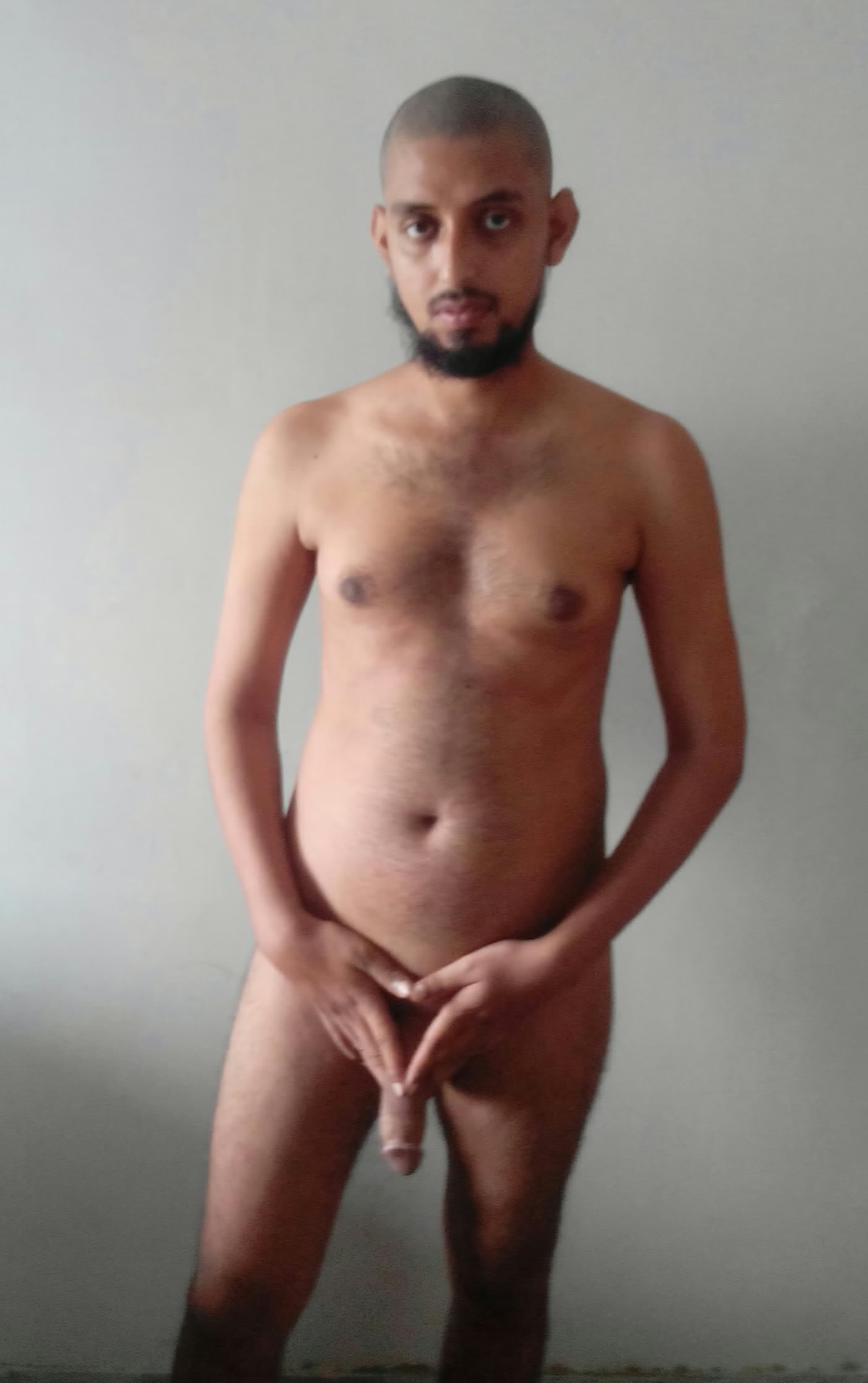 Pakistani sindh punjabi muslim boy asif arain nude naked porn pics for blowjob