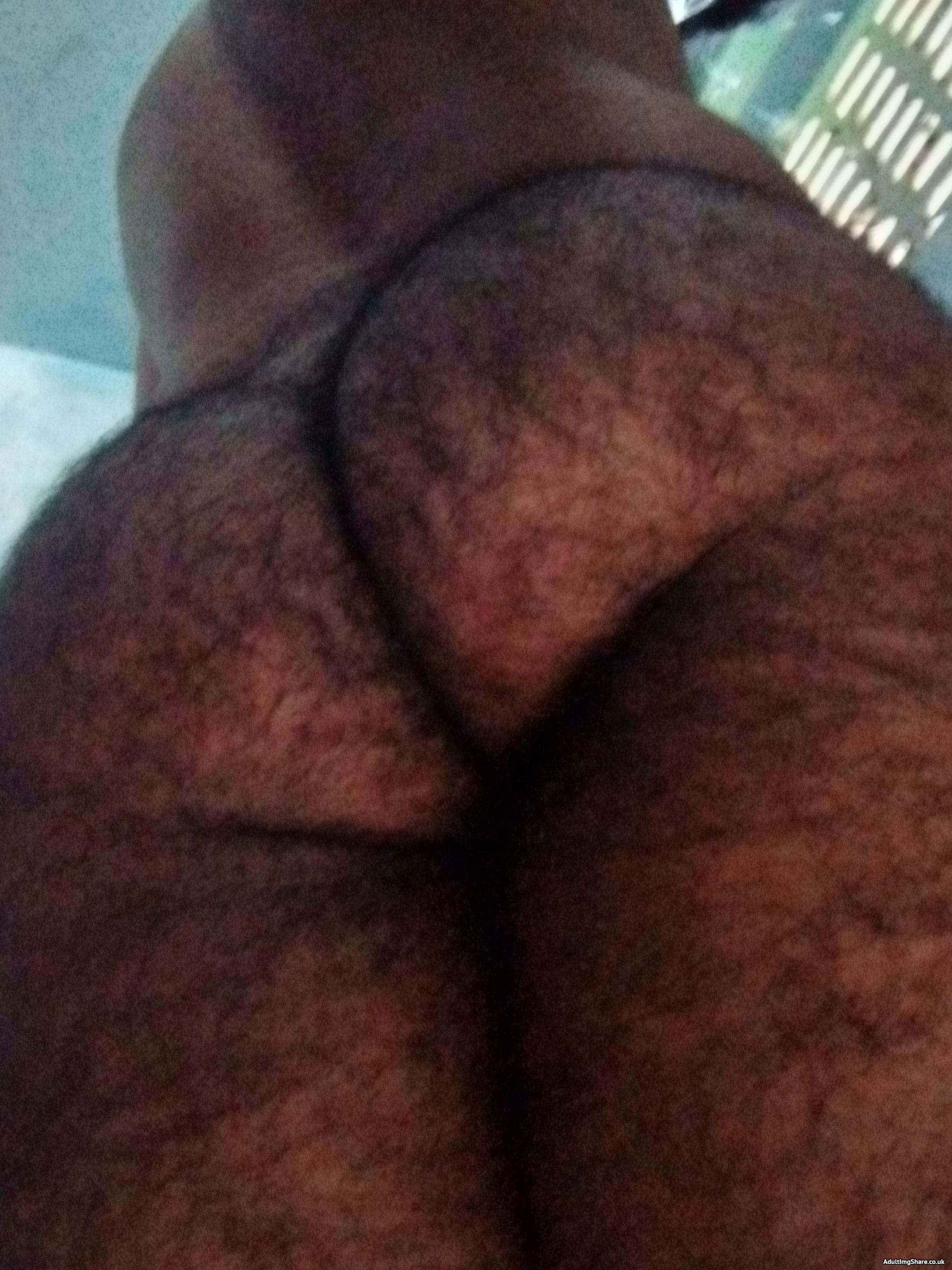 Hairy ass cheeks 