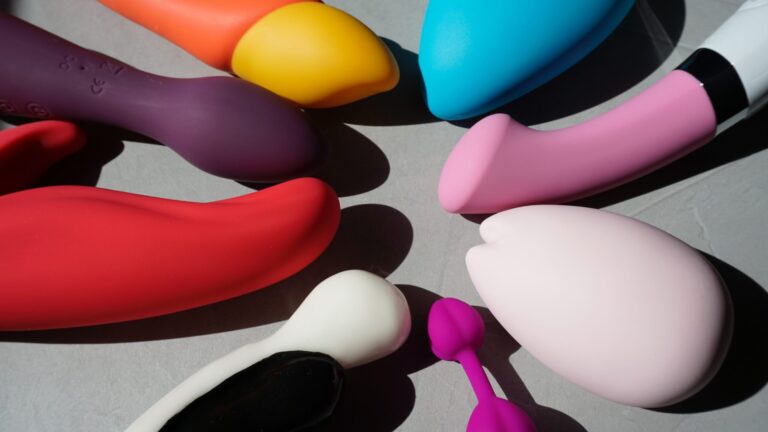 Zoellasextoyheader-scaled