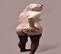 SlutTanya 