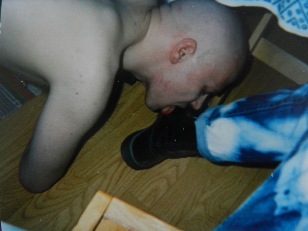 Finnish skinhead slave cleaning masters boots