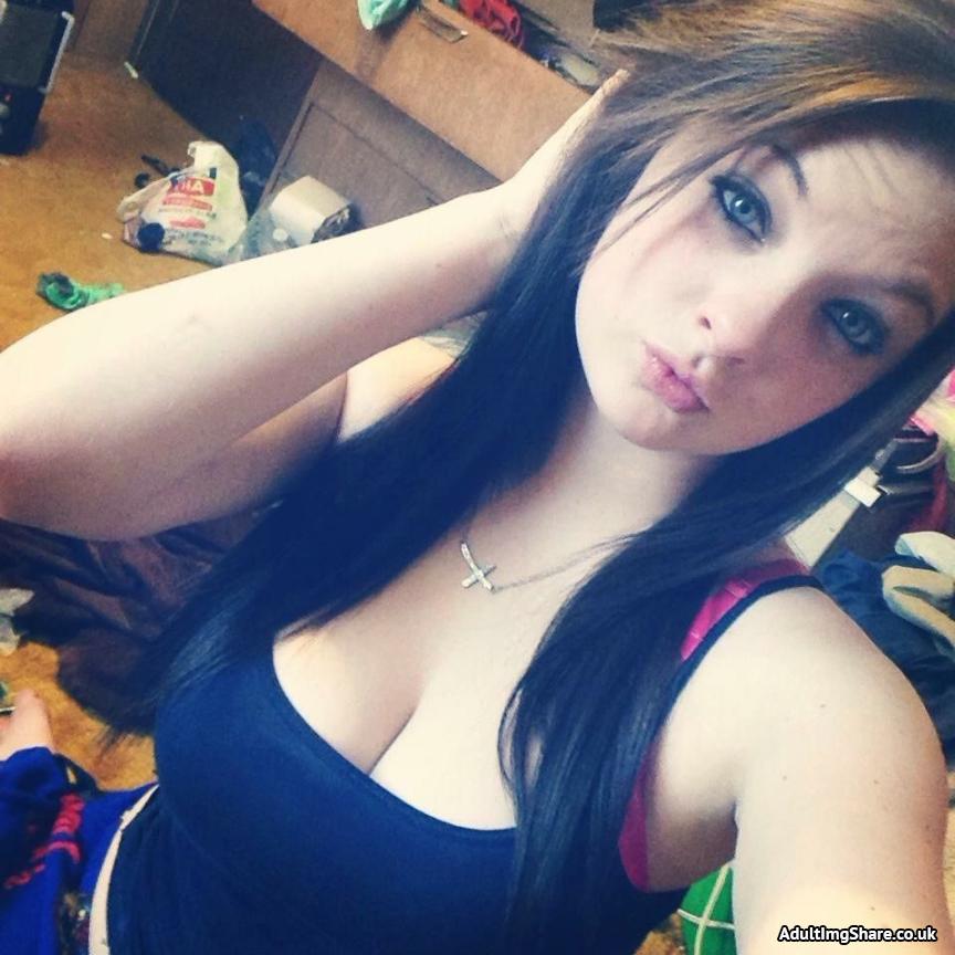 Cute 18 Year Old Cute Selfie