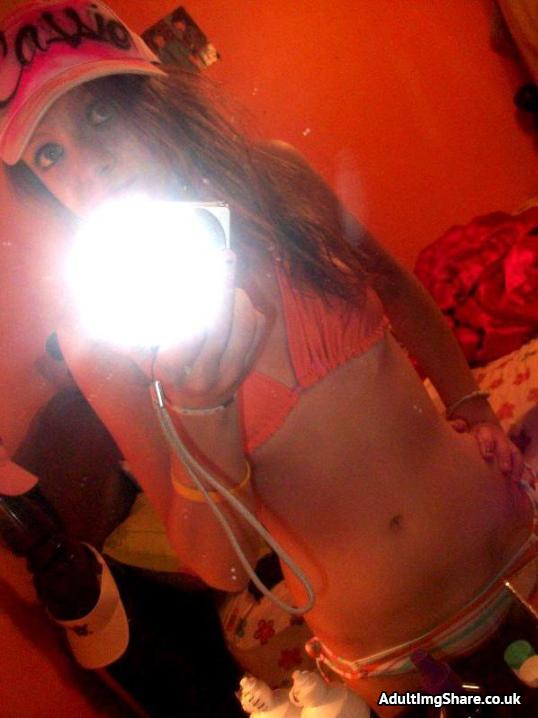 Cute Teen Bikini Selfie