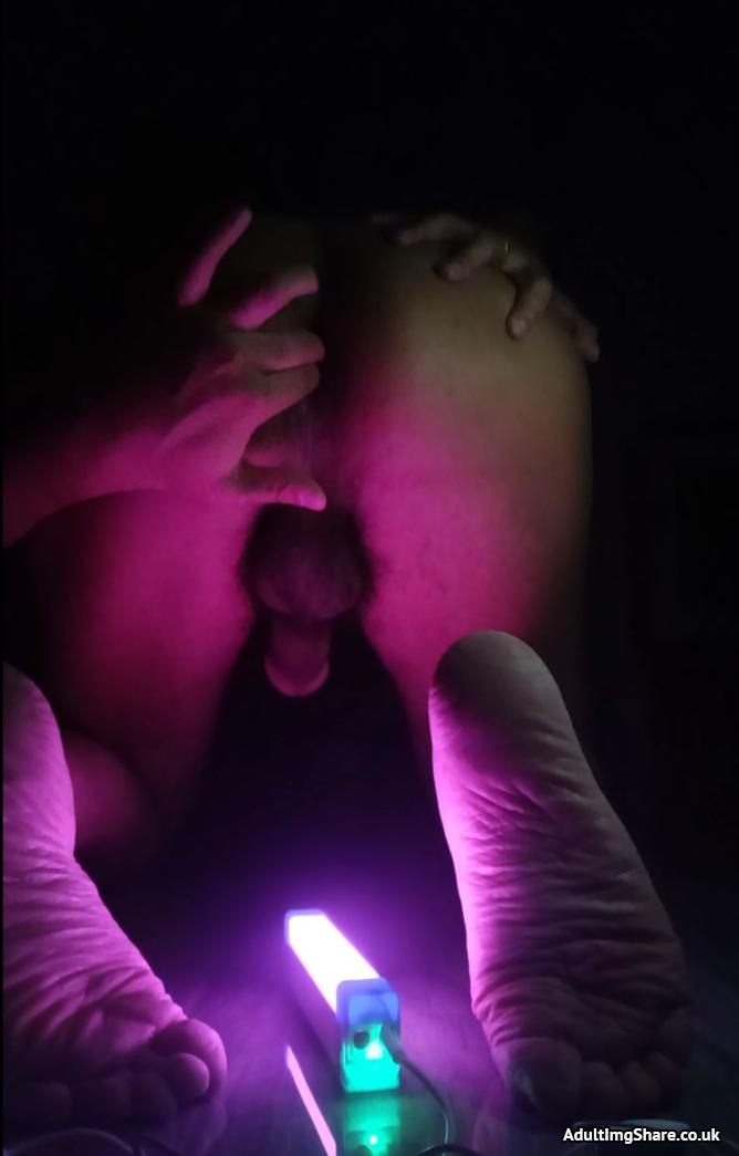 Adult nude selfies and pics